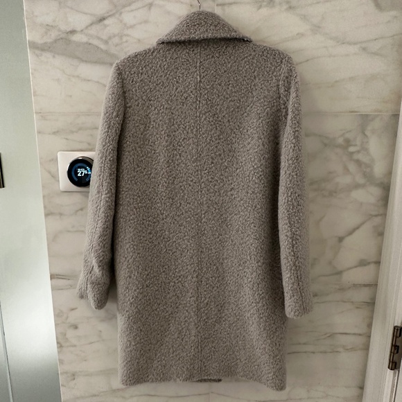 Andrew Marc Gray Wool and Alpaca Coat with Leather Trim - Picture 5 of 9